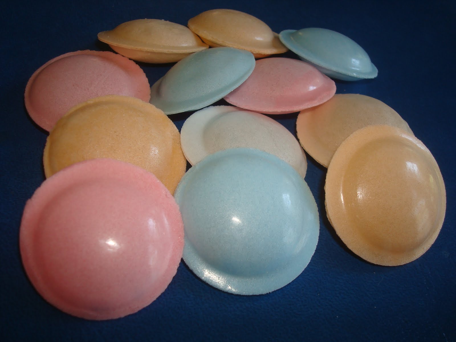 MONSTER DAD Resurrecting The Past Flying Saucer/Satellite Wafer Candy