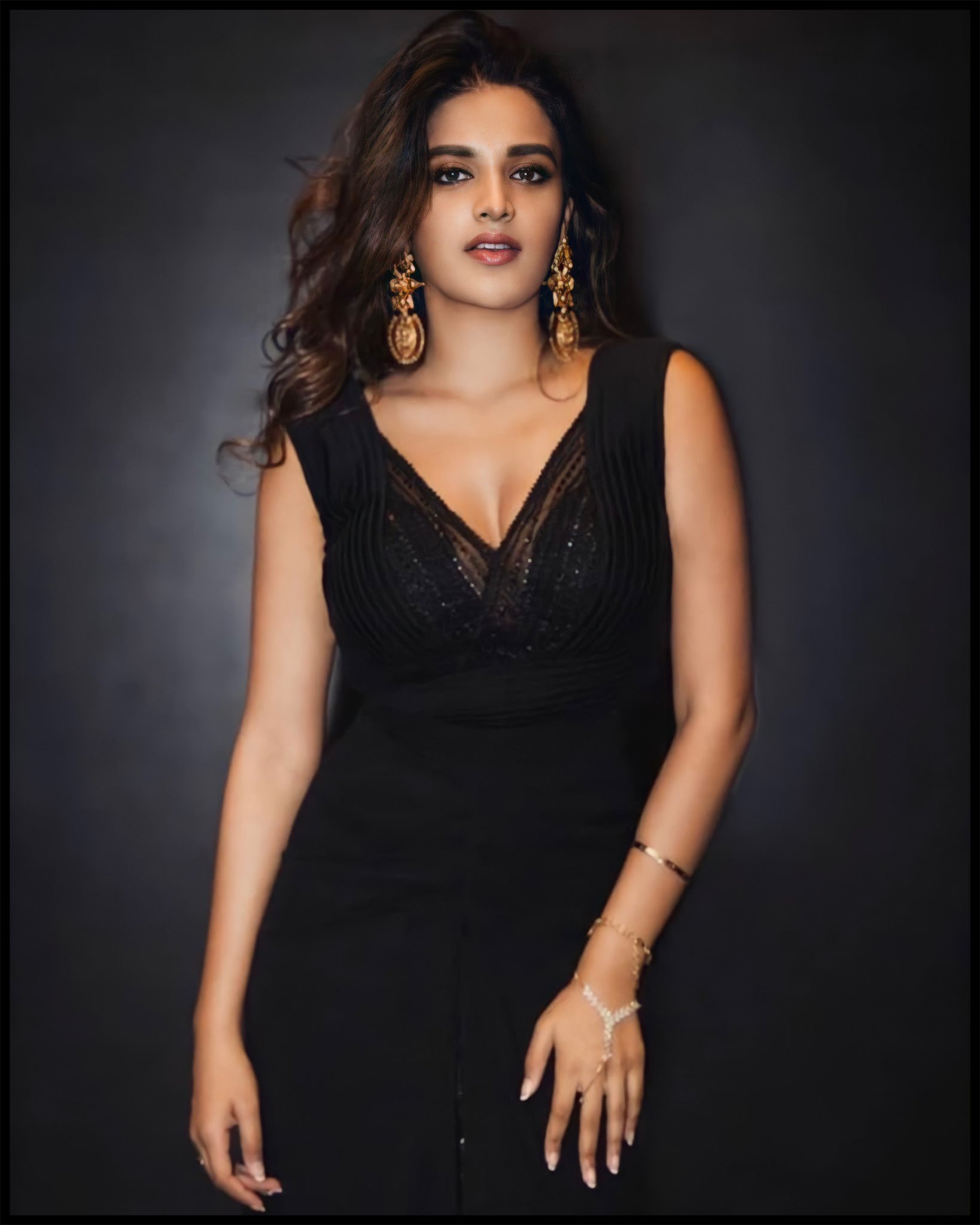 Nidhhi Agerwal HD UHD Photo