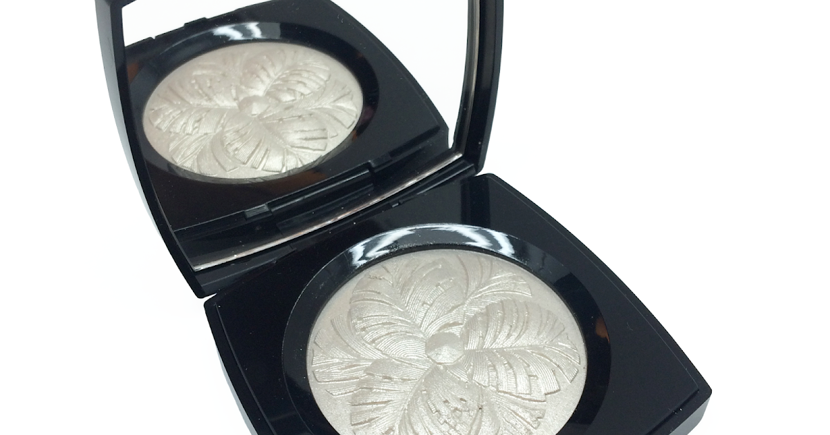 Chanel Camélia de Plumes Highlighting Powder for Plumes Précieuses Holiday  2014 Collection, Swatch, Review, Comparison & FOTD