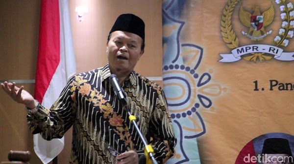 PKS Minta Sukmawati Tanggung Jawab soal Perbandingan Nabi Muhammad-Soekarno