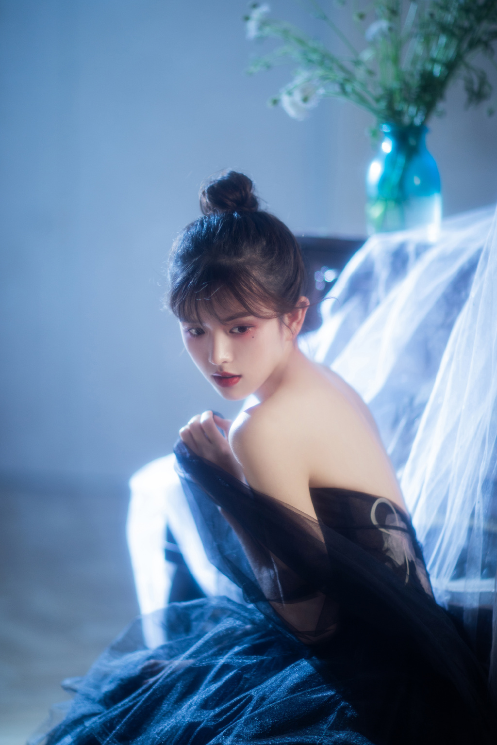 Gallery - Chinese model 钟恩淇 - Back Angel - P1