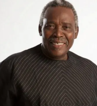Olu Jacobs remains golden at 78