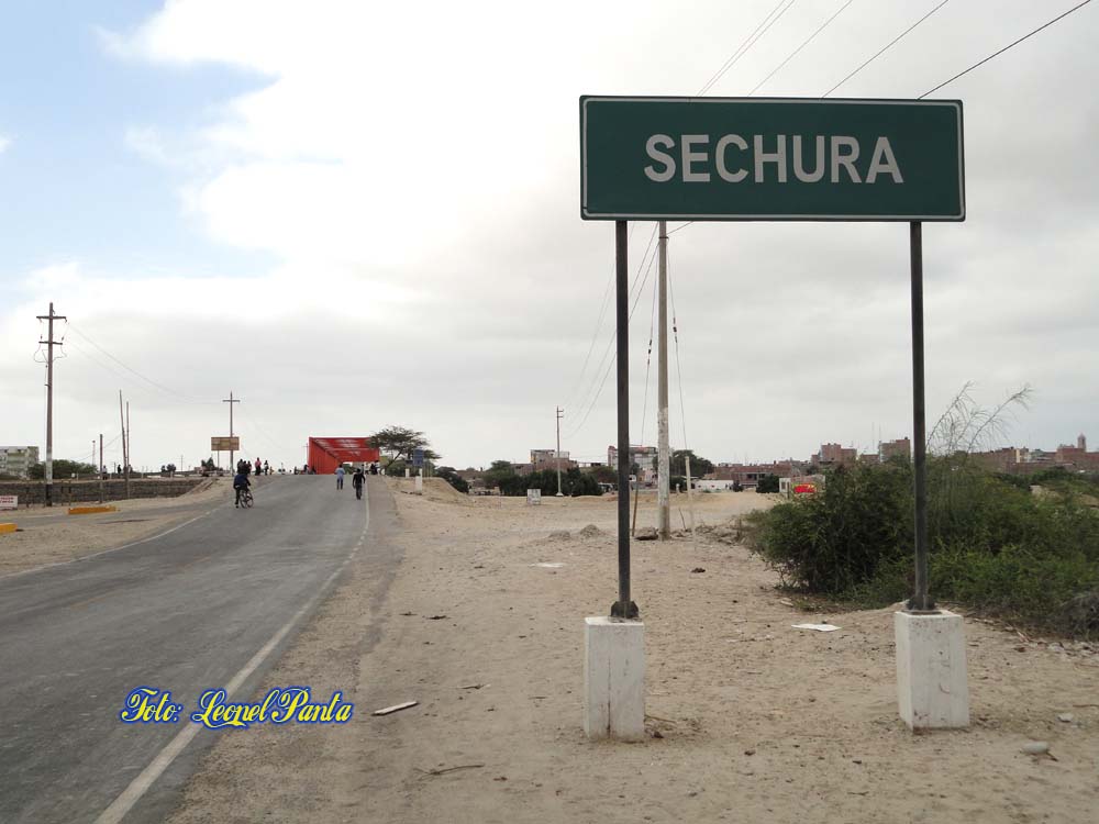 FOTOGRAFIA LUCYMAR Entrada a Sechura.