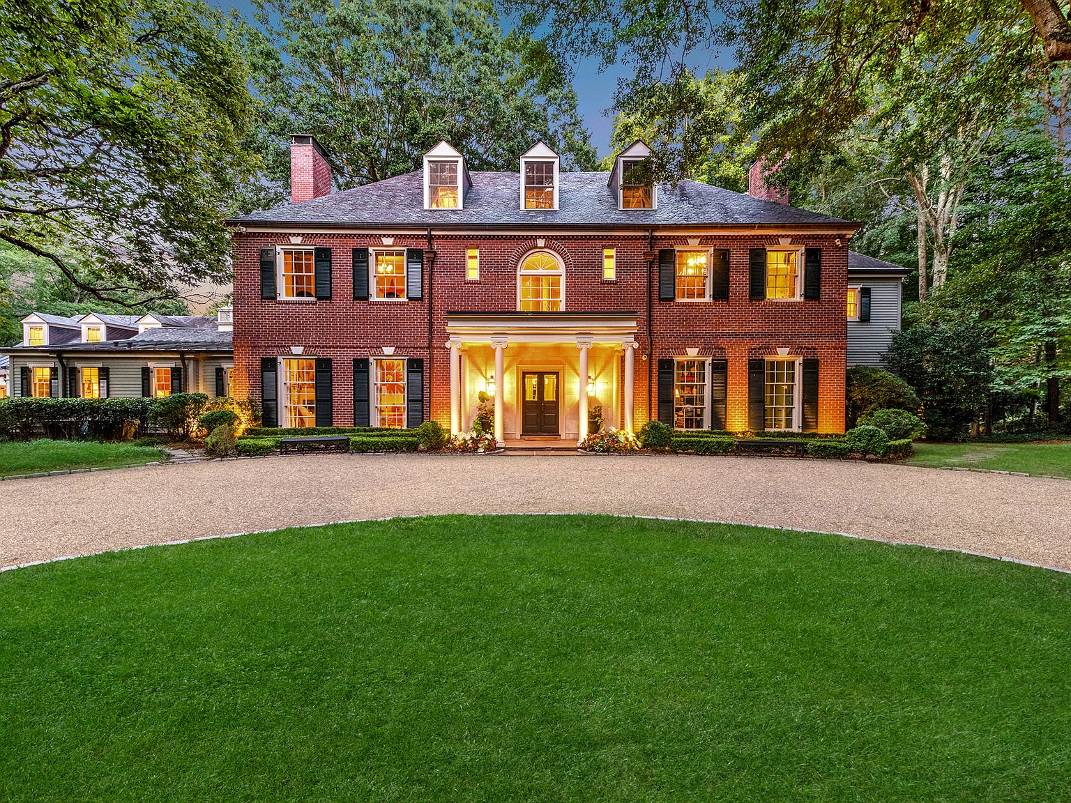 9,000 Square Foot Historical Georgian-Style Brick Mansion In Atlanta ...