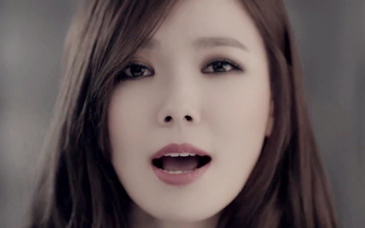 shin bora is a sad woman mis match mv daily k pop news shin bora is a sad woman mis match mv daily k pop news