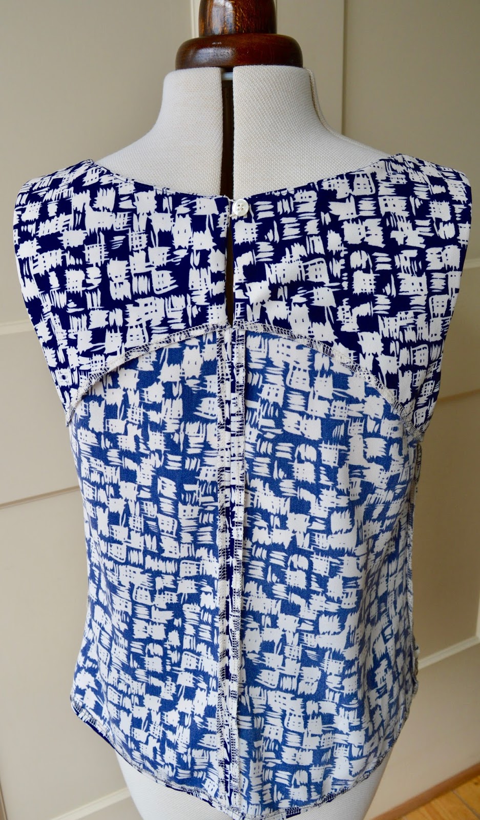 Handmade Jane Quest for the ultimate sleeveless top pattern