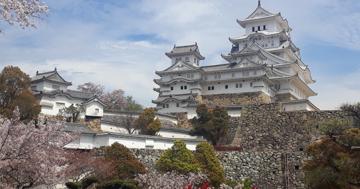 12 fun facts and tips on visiting Himeji Castle