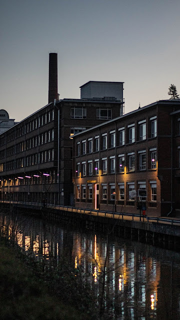 Wallpaper river, twilight, buildings, HD architecture