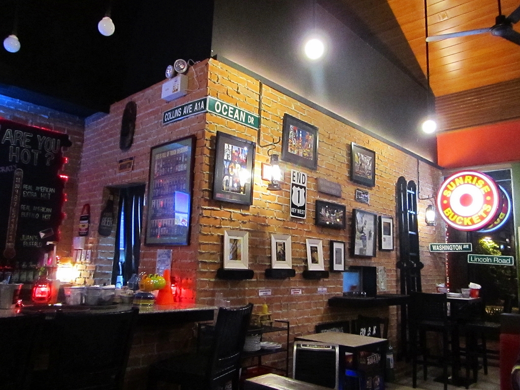 The Quaint Traveler Sunrise Buckets, Rockwell