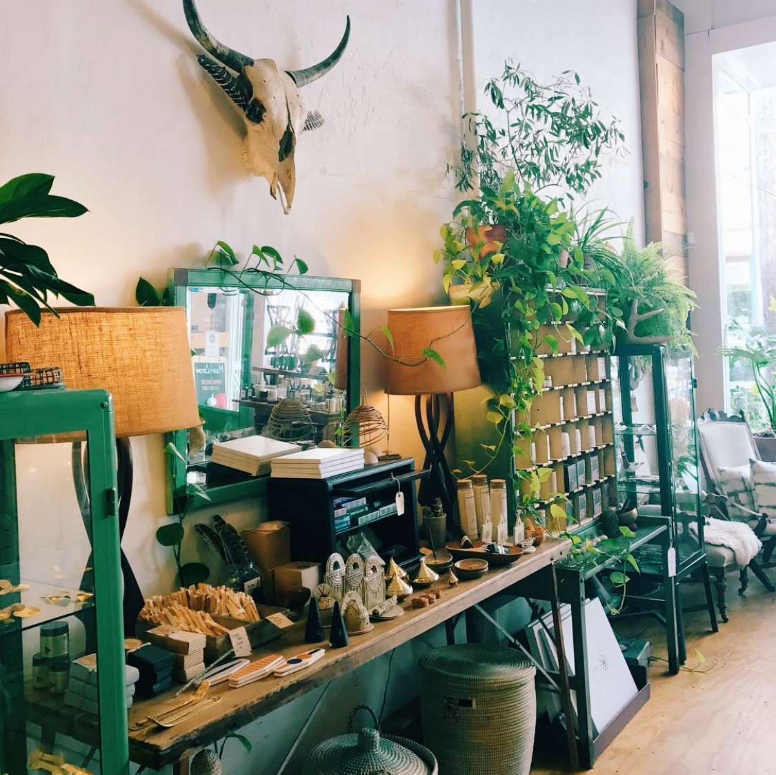 Moon + Arrow, A Philly Lifestyle Boutique | Organized Mess Moon + Arrow, A Philly Lifestyle Boutique | Organized Mess