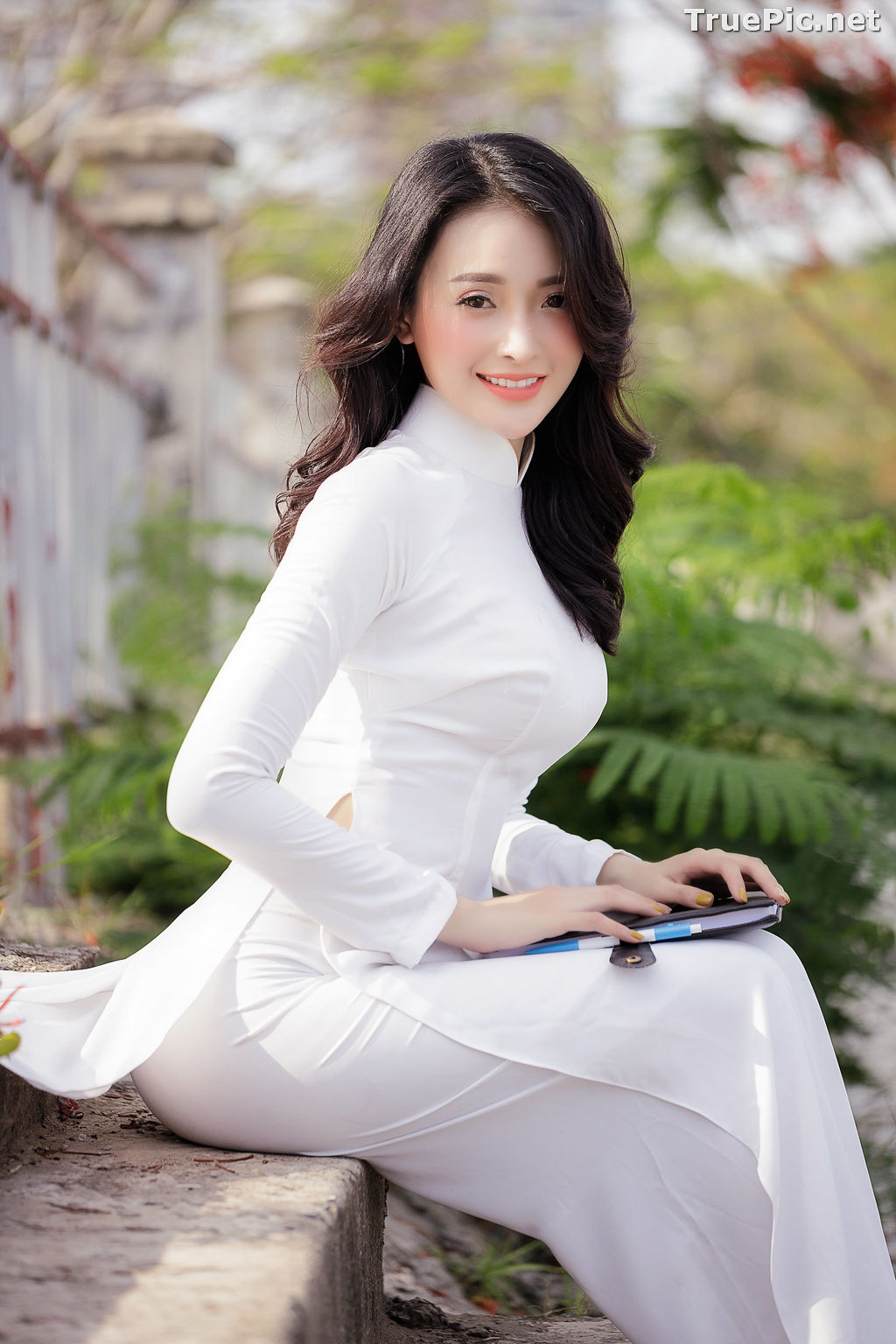 Image The Beauty of Vietnamese Girls with Traditional Dress (Ao Dai) #3 - TruePic.net - Picture-34