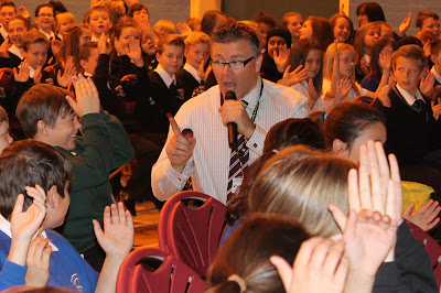 Barrie McDermid performing a live show.