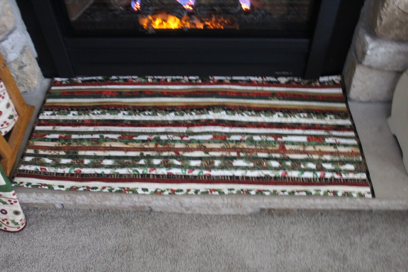 Sewing & Scrapping with Susan Christmas Hearth RugJust In Time!