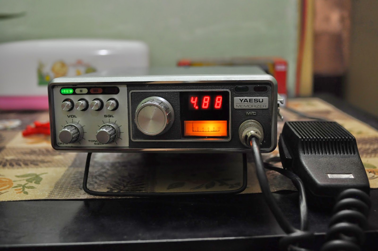 VINTAGE RADIO : Yaesu FT227 made by yaesu ( sold )