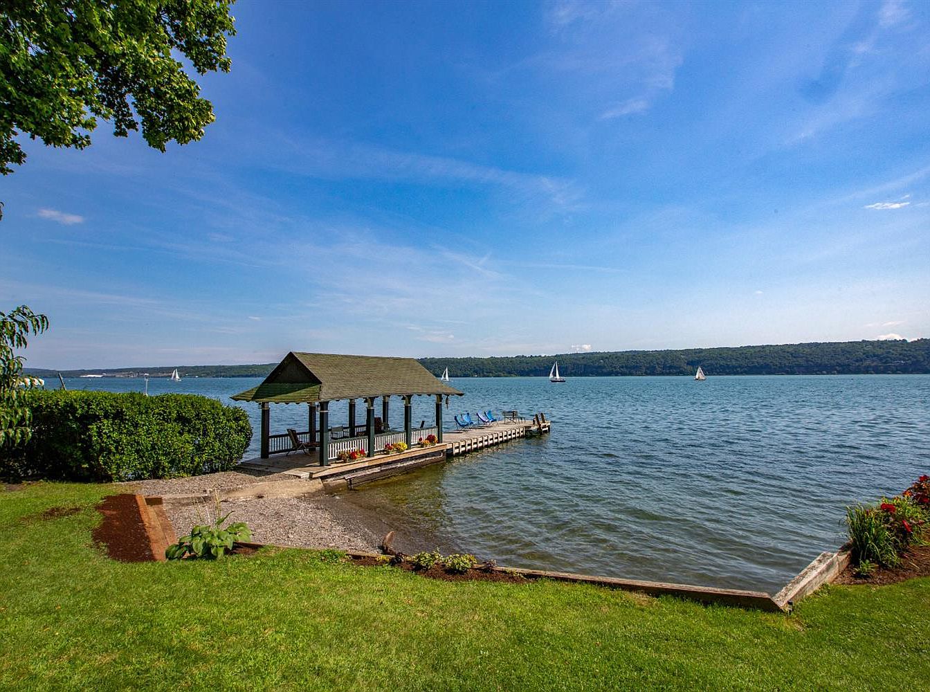 Sweet House Dreams 1900 Lakehouse in Ithaca, New York