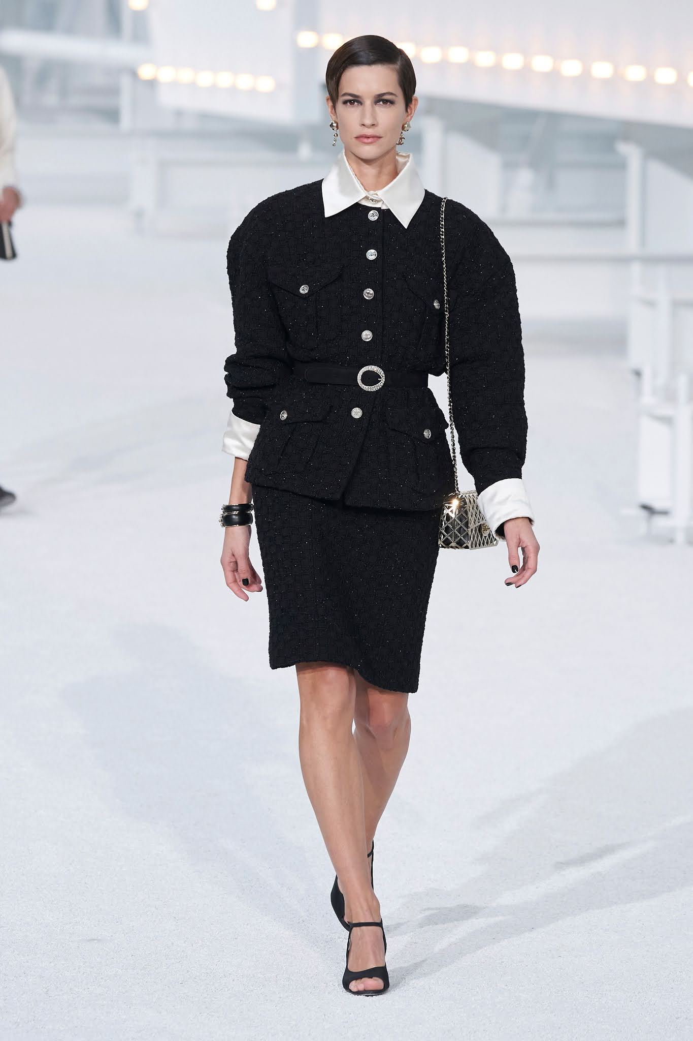 CHANEL: PURE GLAM