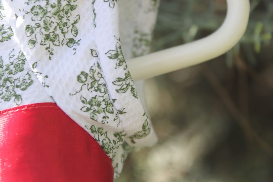 DIY Ropa de bebé: Vestido de flores y mangas de globo. patrón gratis