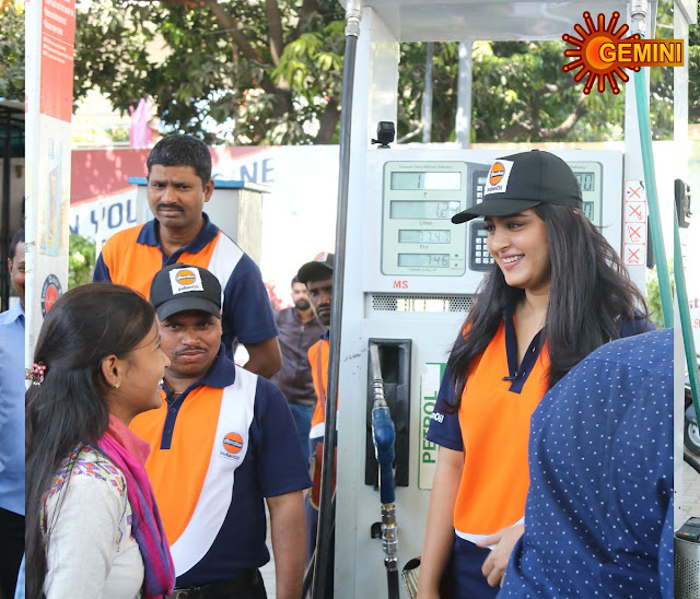 Anushka Shetty with fans at petrol bunk MemuSaithamSeason2
