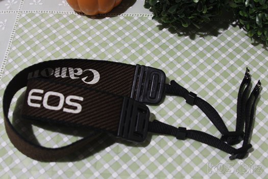 eosm-strap03.jpg