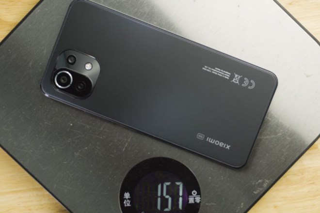 Xiaomi 11 Lite 5G NE có xứng tầm với giá 8,99 triệu đồng?