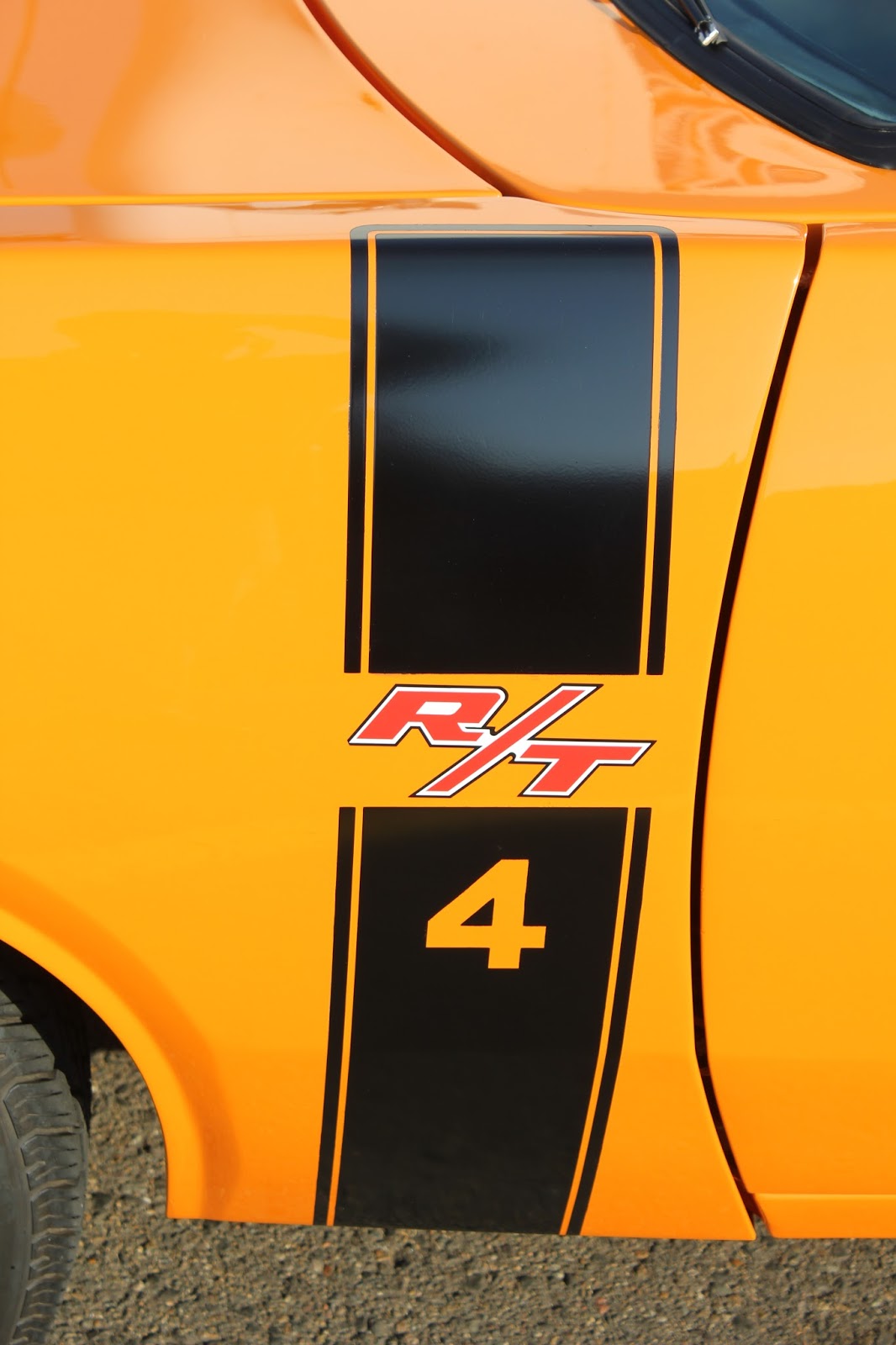 Aussie Old Parked Cars: 1972 Chrysler VH Valiant Charger R/T E49