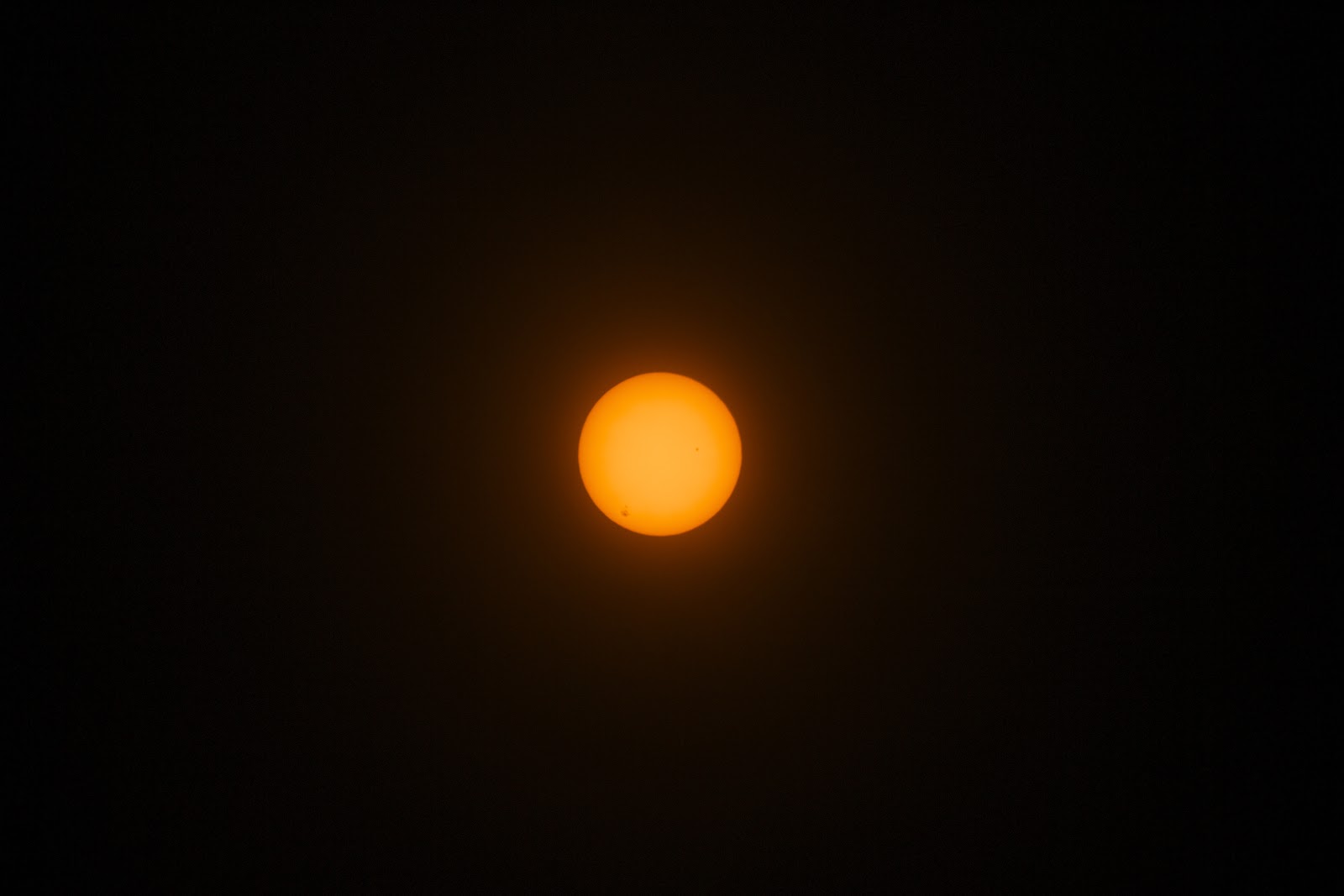 sunspots DSLR at 300mm