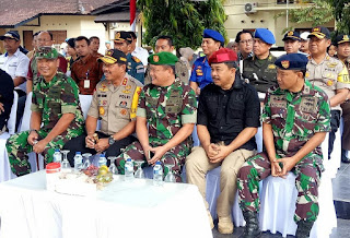 Apel Persiapan Pengamanan Sidang Pengumuman Hasil Pemilihan Umum dihadiri Personel Polda NTB dan Personil TNI wilayah NTB.