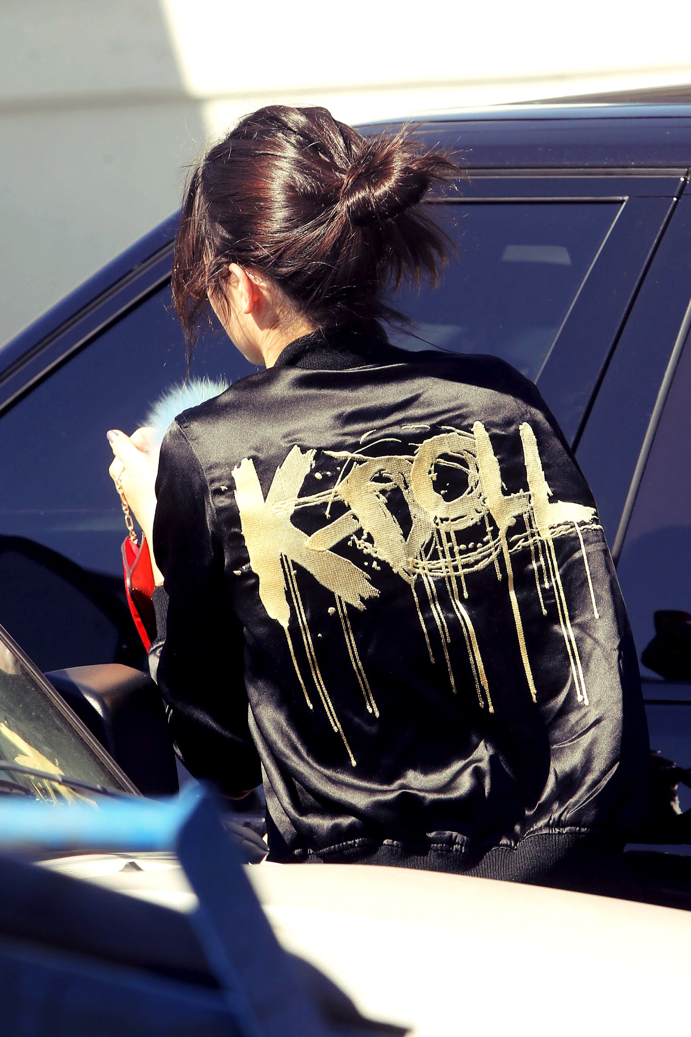 Nov 3rd 2016 Leaving Jon And Vinnys restaurant in Los Angeles | Kendall