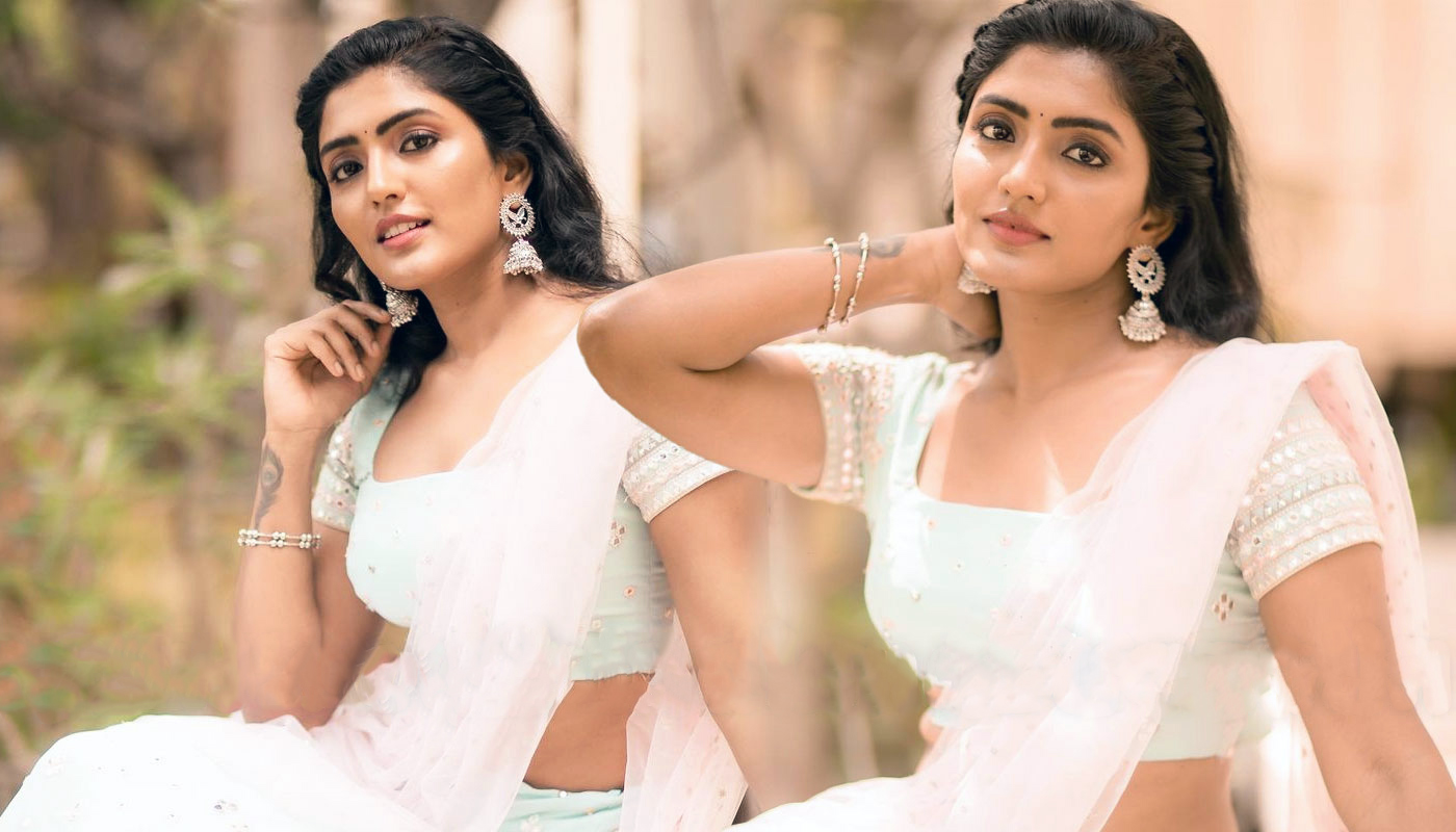 Eesha Rebba In Lehenga Photos Stills Eesha-Rebba-lehenga-57