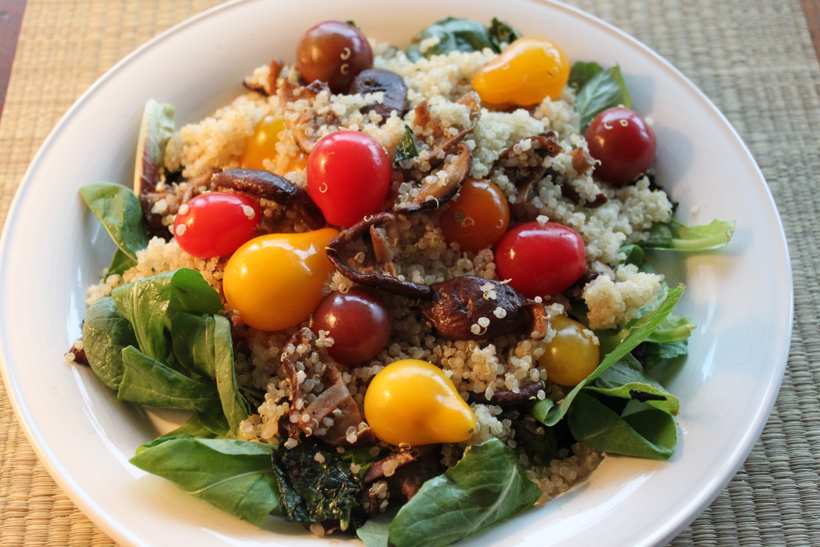 Putibungsu's Travel and Food Notes Quinoa & Shiitake Salad