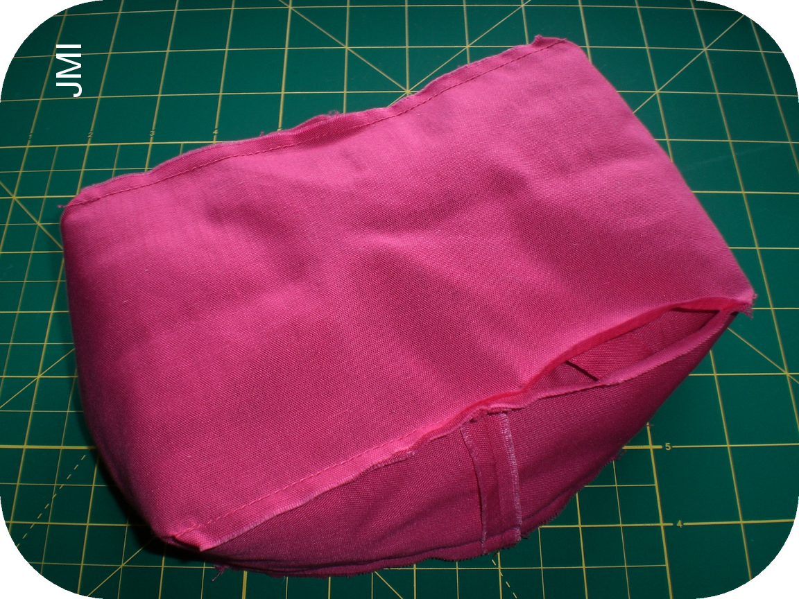 Crafting for Shoeboxes How to make a Carry Cot for a Mini Baby Doll