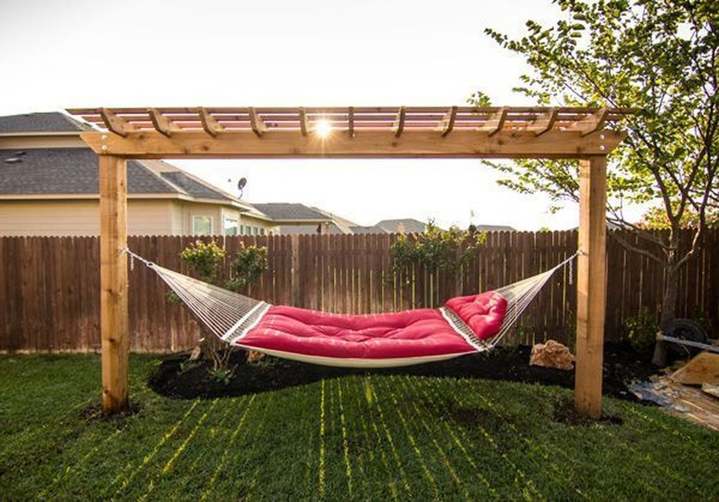 30+ Awesome Backyard Hammock Ideas For Relaxation