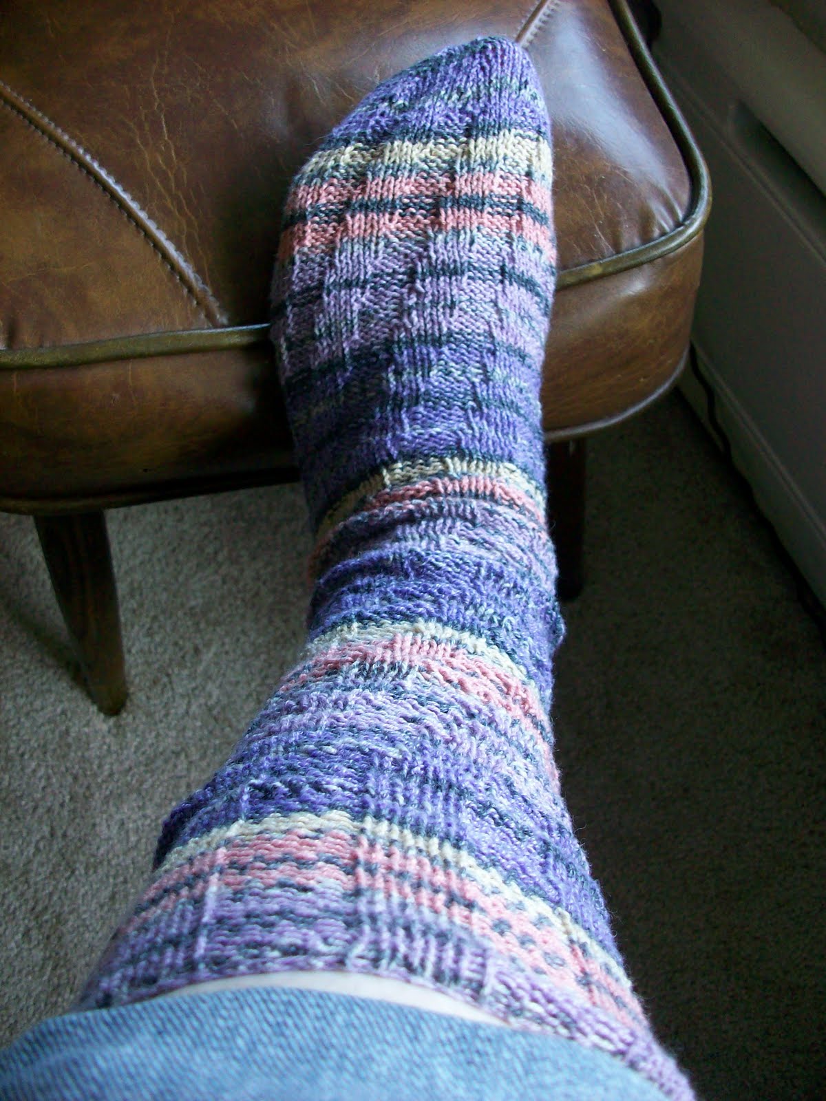 the pink sisters Spiral Tube Socks