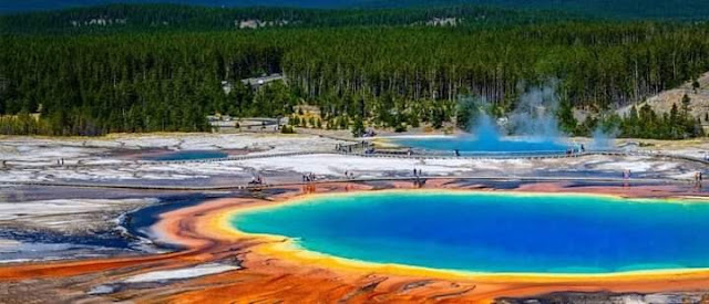 ග්‍රෑන්ඩ් ප්‍රිස්මැටික් උණුදිය උල්පත 💧🌈🌈💧 ( Grand Prismatic Hot Spring ) - Your Choice Way