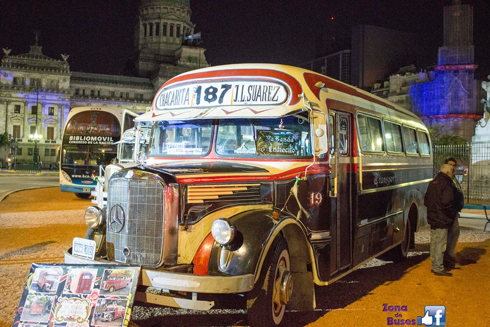 Colectibus Zona de Buses linea 187