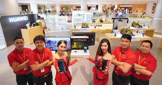 Online%2B2%2B-%2BHUAWEI%2BBrand%2BShop%2Bat%2BICOMSIAM%2B%25284%2529-crop.jpg