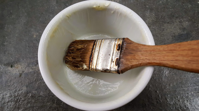 Technique de cuisine : Chemiser un moule en papier sulfurisé 