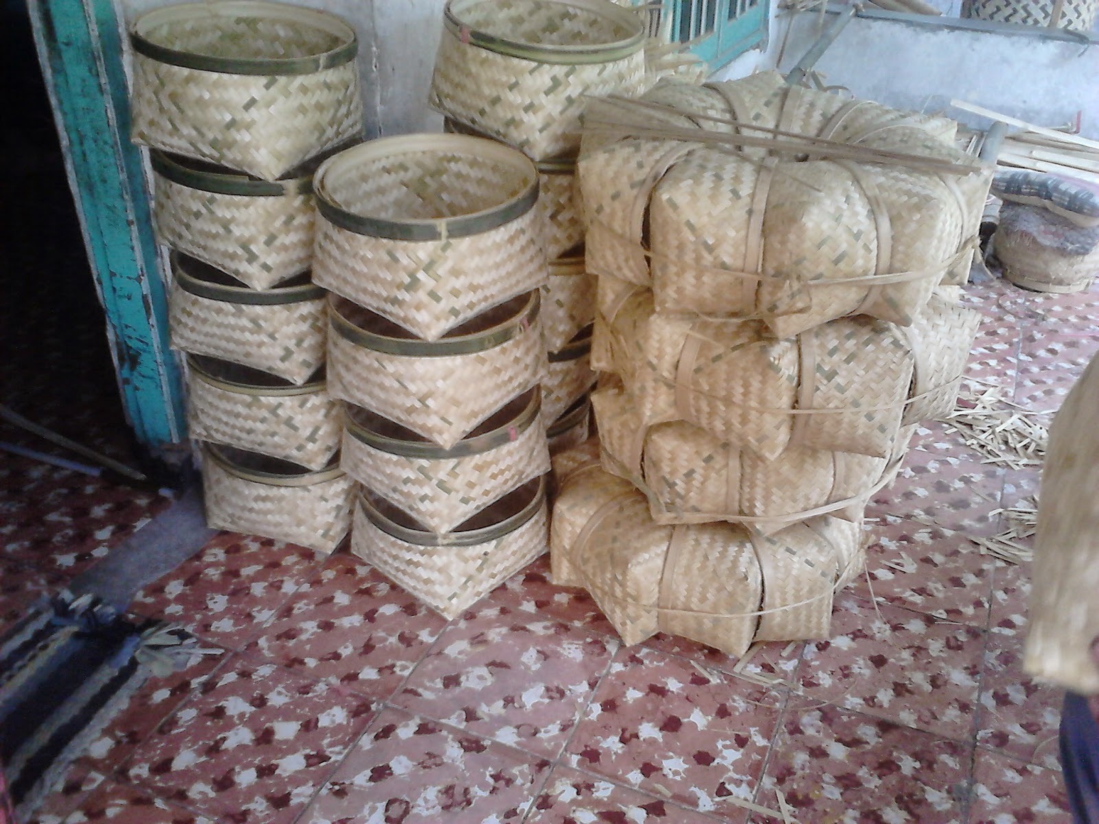 Distributor Kerajinan  Anyaman Bambu 