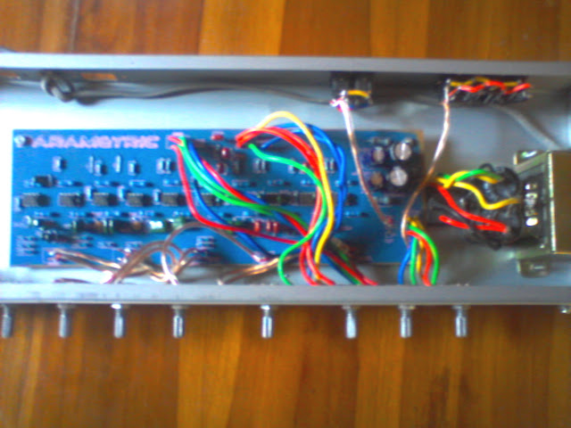 Modifikasi parametrik Bass adjuster