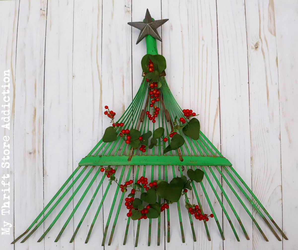 repurposed rake head Christmas wreath alternative