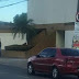 Marido vai esperar esposa e o amante na porta de motel, após suspeita de traição