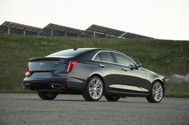 2021 Cadillac CT4 Review