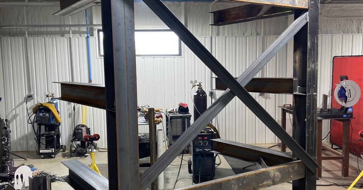 D and R Design Steel plate storage rack