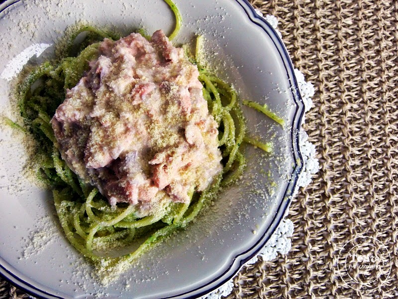 Telita - esparguete com pesto e salmão