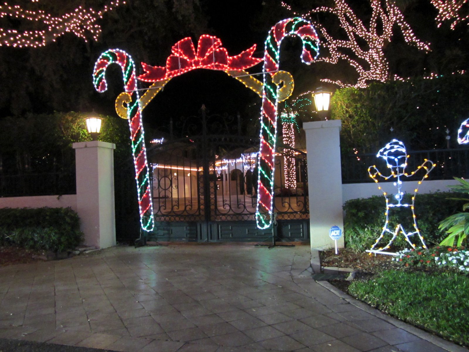 Copeland Christmas Blog Christmas Lights in Snug Harbor Estates