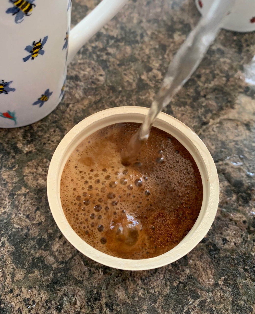 FOODSTUFF FINDS Pod Coffee But No Machine Required Kenco Duo Latte