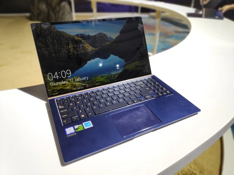 Asus Zenbook 13, 14 dan 15: Rahasia & Keunggulan Laptop Terkecil di Dunia