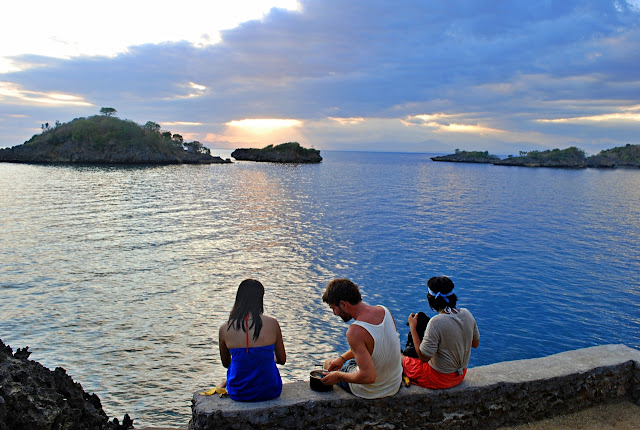 Chin Achinete with Aileen Siroy and Mina Erandio