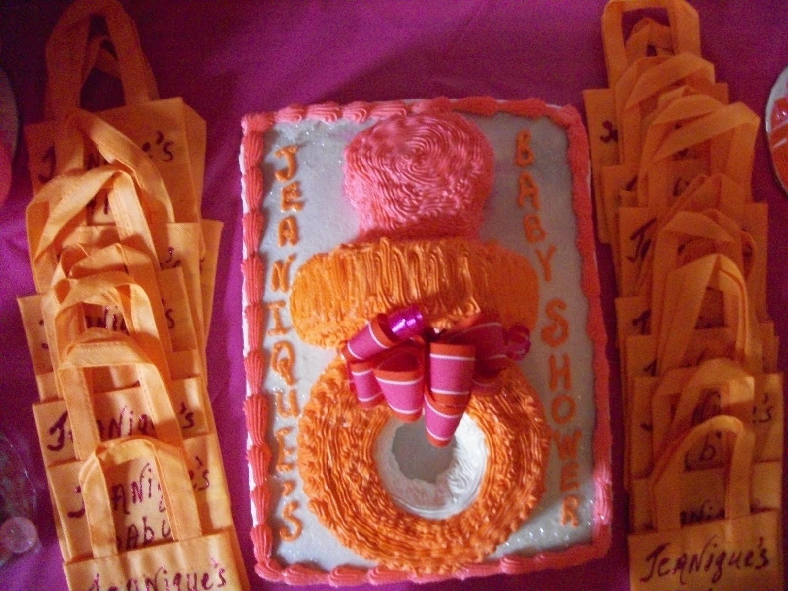 Partypizzazz Pacifier Cake
