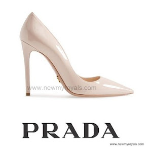 Queen Letizia Style Prada Pointy Toe Pump 